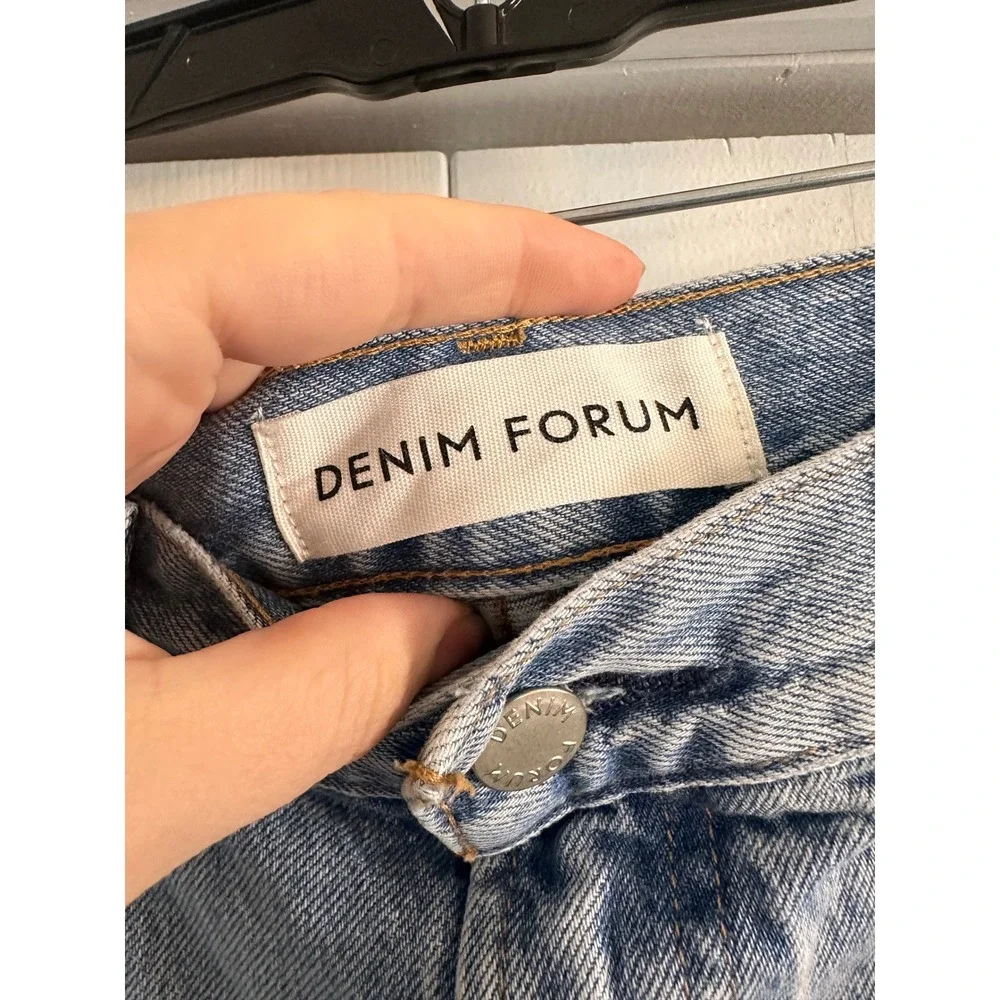 Denim Forum The Farrah Hi-Rise Wide Leg Cargo Jeans Light Wash Blue Size 28